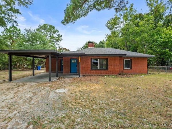 208 Gallup Drive, Fayetteville, NC 28304