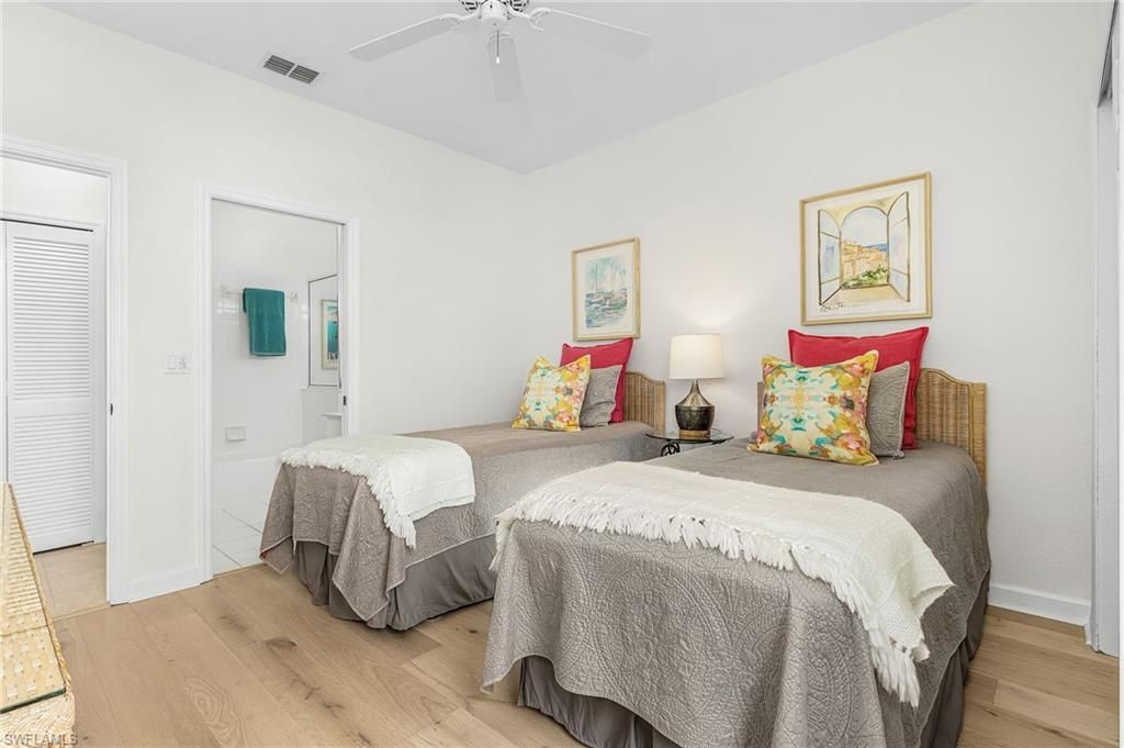 25160 Goldcrest Dr, Unit 821, Bonita Springs, FL 34134 Photo