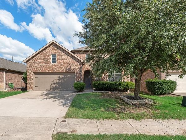 221 Bluefinch Drive, Little Elm, TX 75068