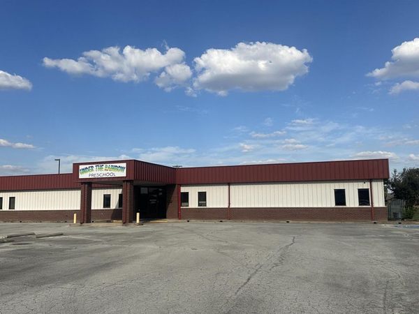 204 Olivia Dr., Newport, AR 72112