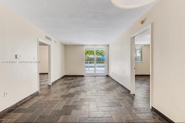 7800 Collins Ave, Unit 203, Miami Beach, FL 33141 Photo