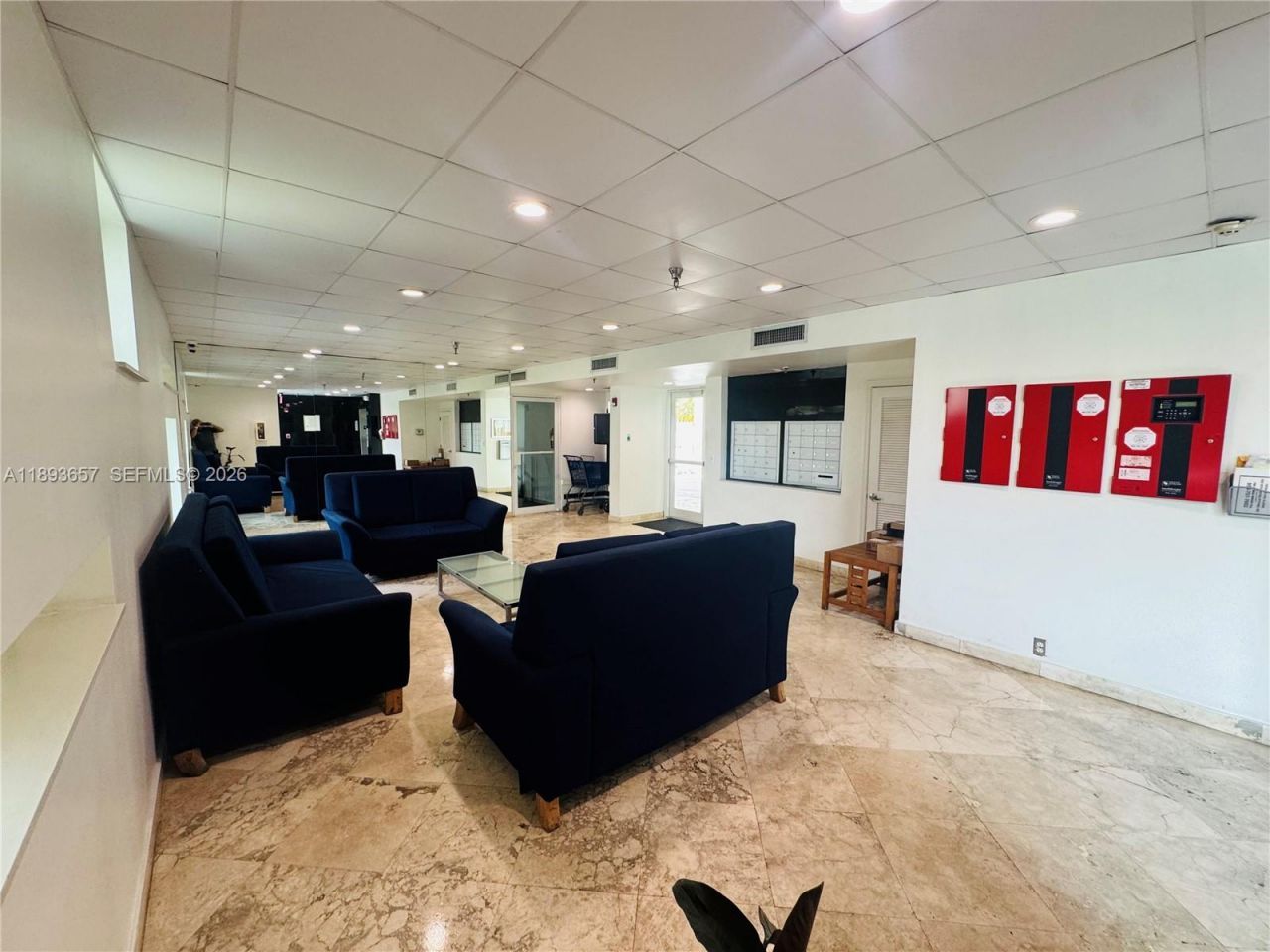 7800 Collins Ave, Unit 203, Miami Beach, FL 33141 Photo