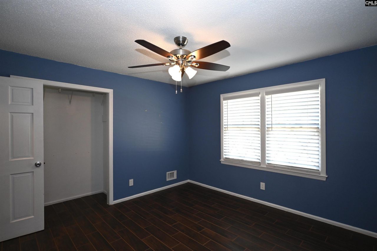 525 Smiths Market Road Photo 27