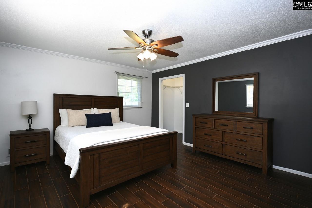 525 Smiths Market Road Photo 36