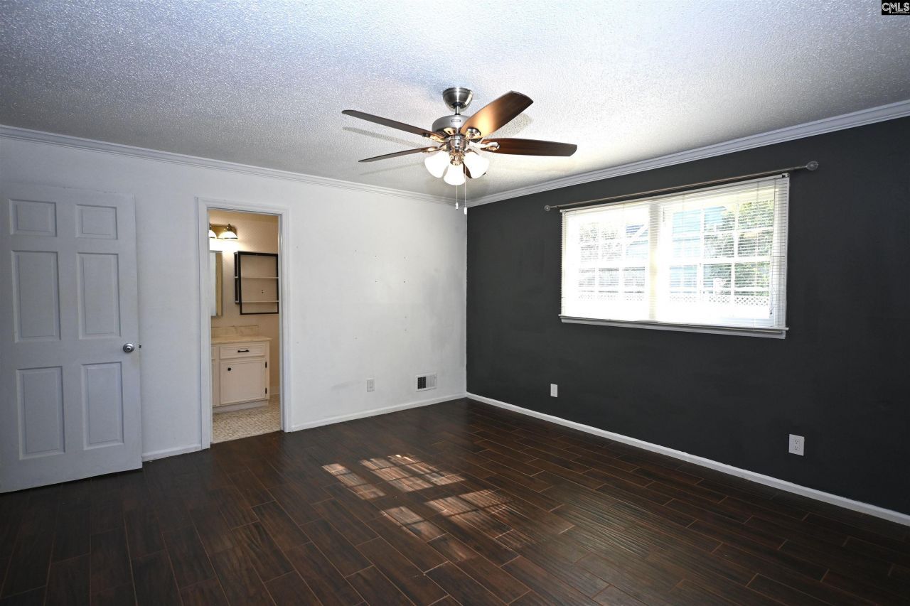 525 Smiths Market Road Photo 39