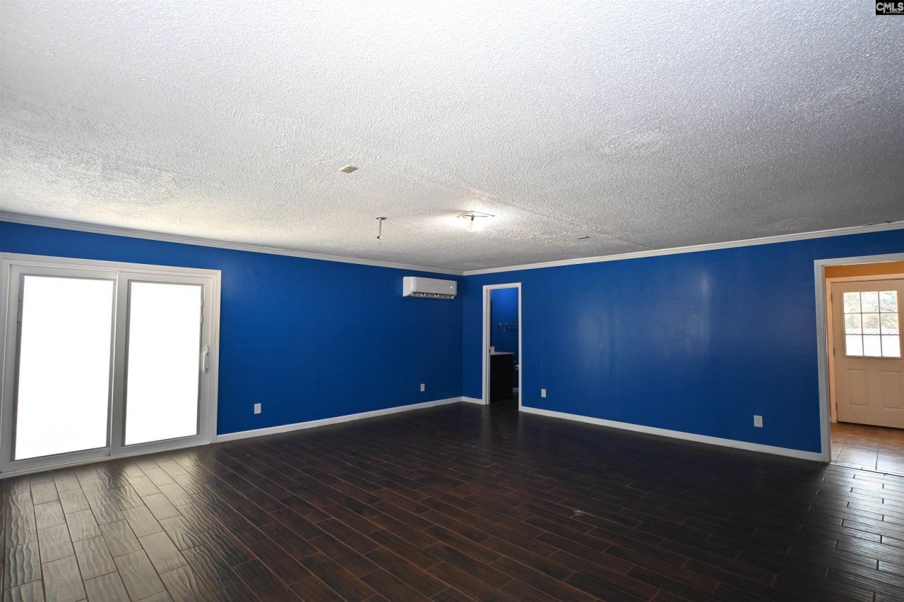 525 Smiths Market Road Photo 43