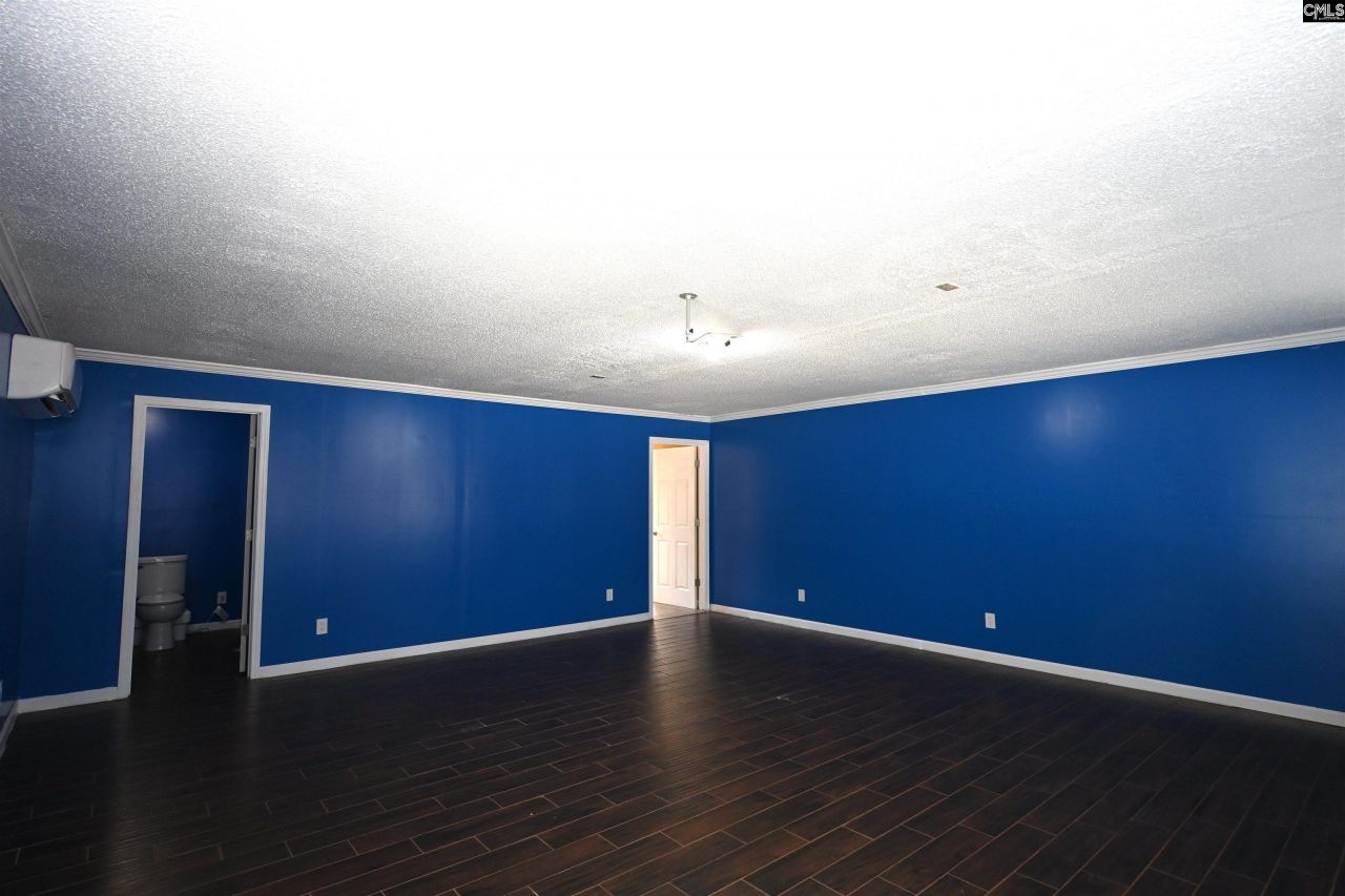 525 Smiths Market Road Photo 44