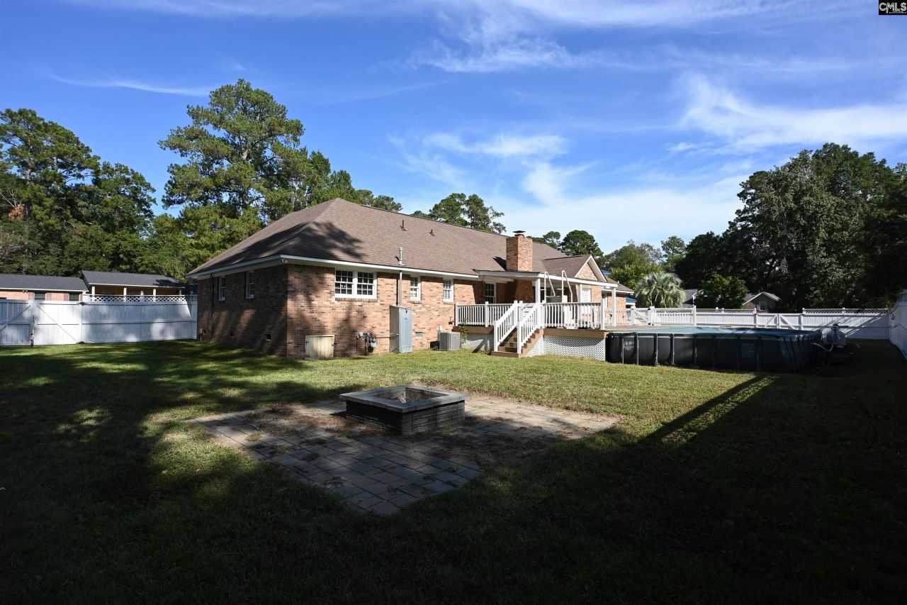 525 Smiths Market Road Photo 59