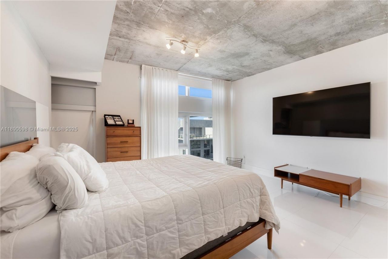 3301 NE 1st Ave, Unit PH7, Miami, FL 33137 Photo