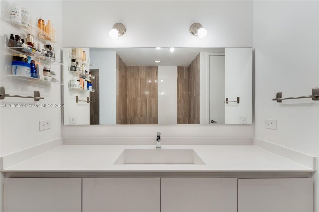 3301 NE 1st Ave, Unit PH7, Miami, FL 33137 Photo