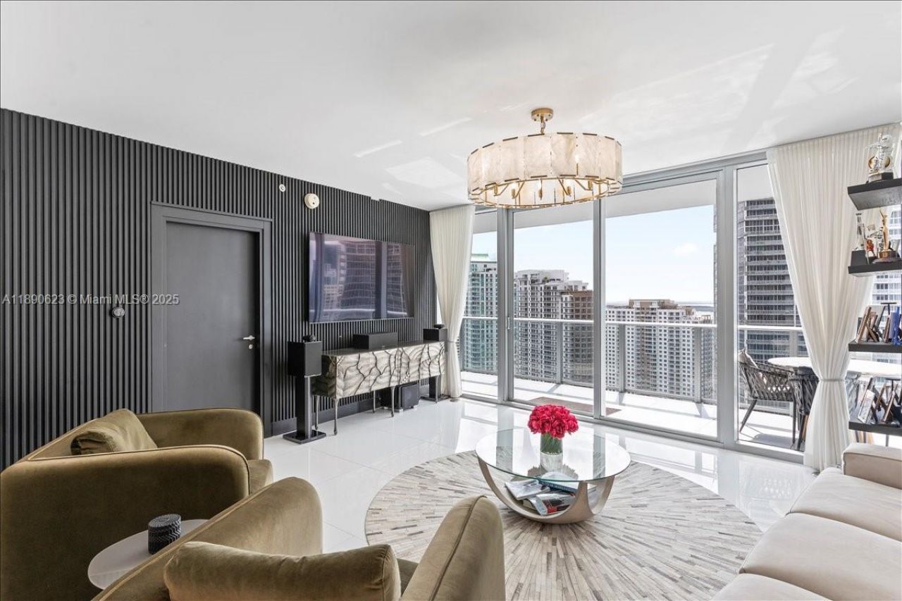 200 Biscayne Boulevard Way, Unit 3608, Miami, FL 33131 Photo