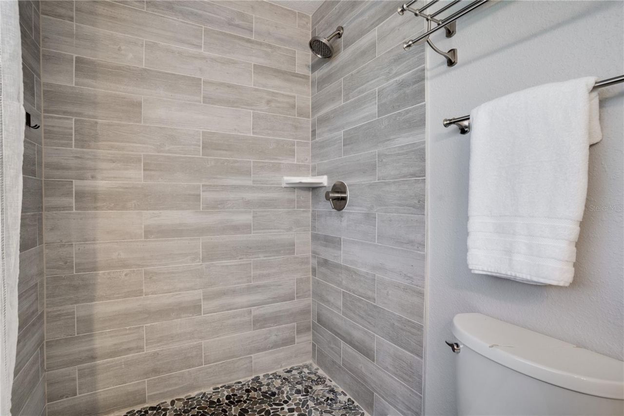 7991 24th Avenue N, Saint Petersburg, FL 33710 Photo