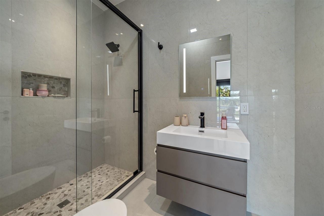 6178 9th Avenue Circle Ne, Bradenton, FL 34212 Photo