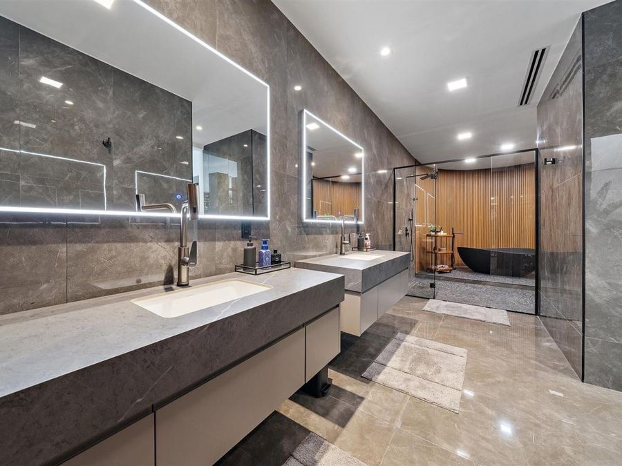 Property Image 73