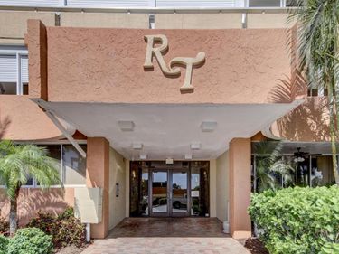 17920 GULF BOULEVARD, Unit 206, REDINGTON SHORES, FL 33708