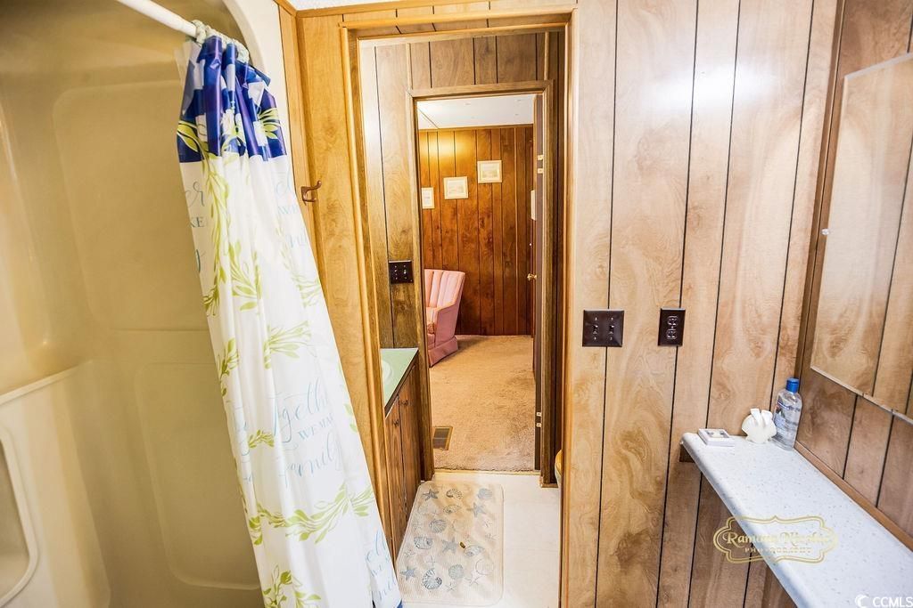 298 Flamingo Ct. Photo 6