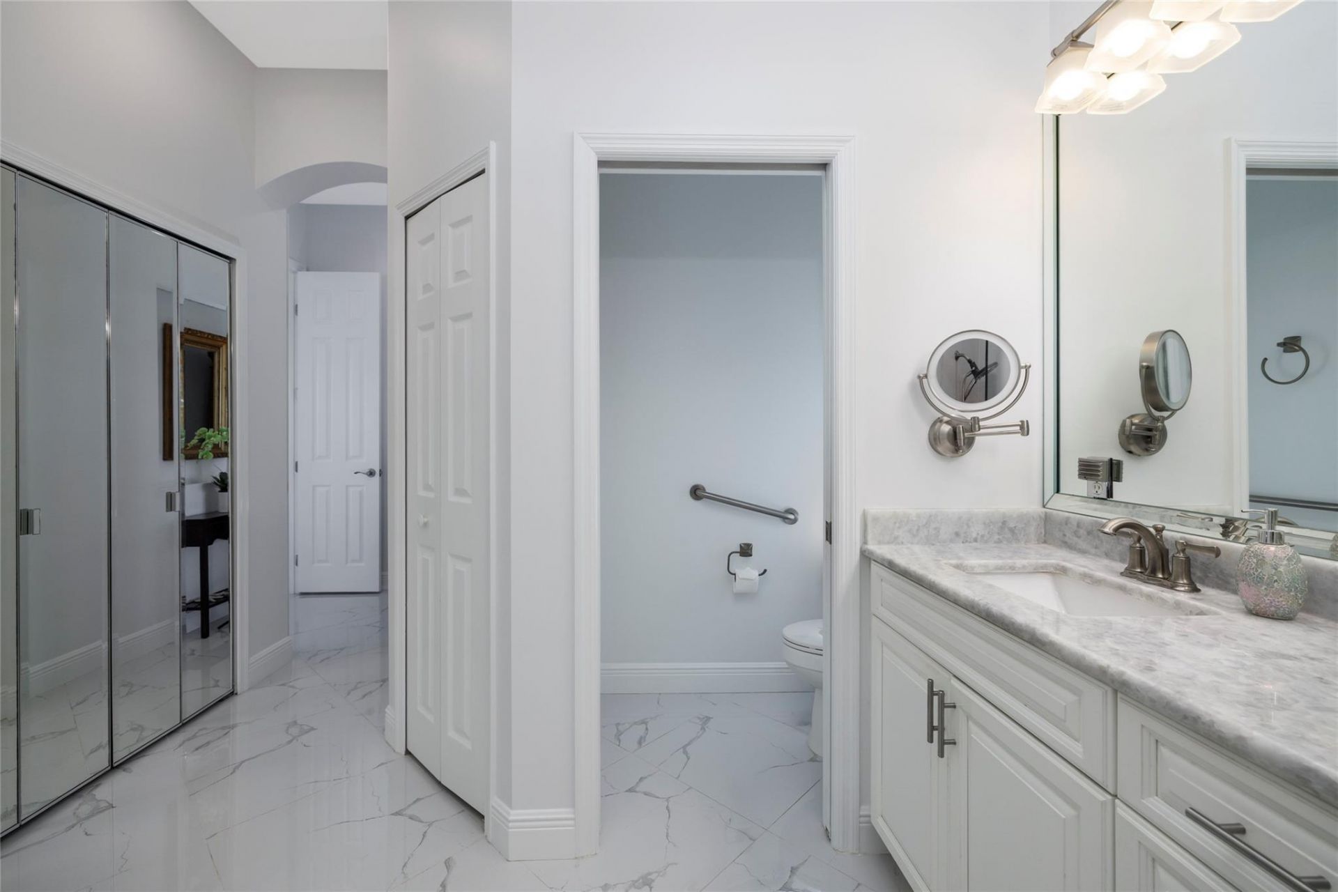 1892 SW Willowbend Ln, Palm City, FL 34990 Photo