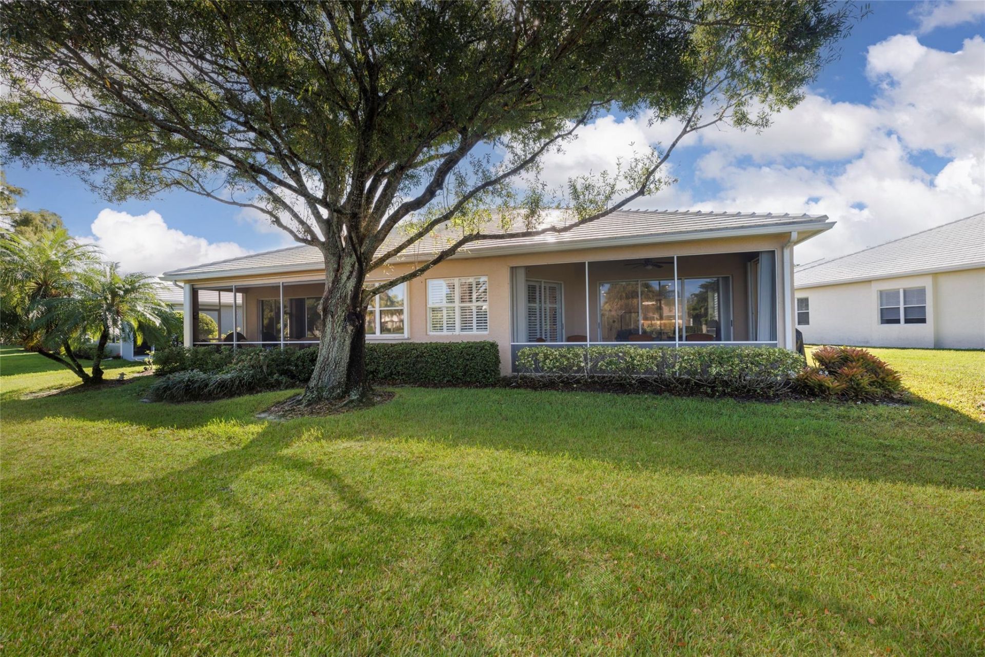 1892 SW Willowbend Ln, Palm City, FL 34990 Photo