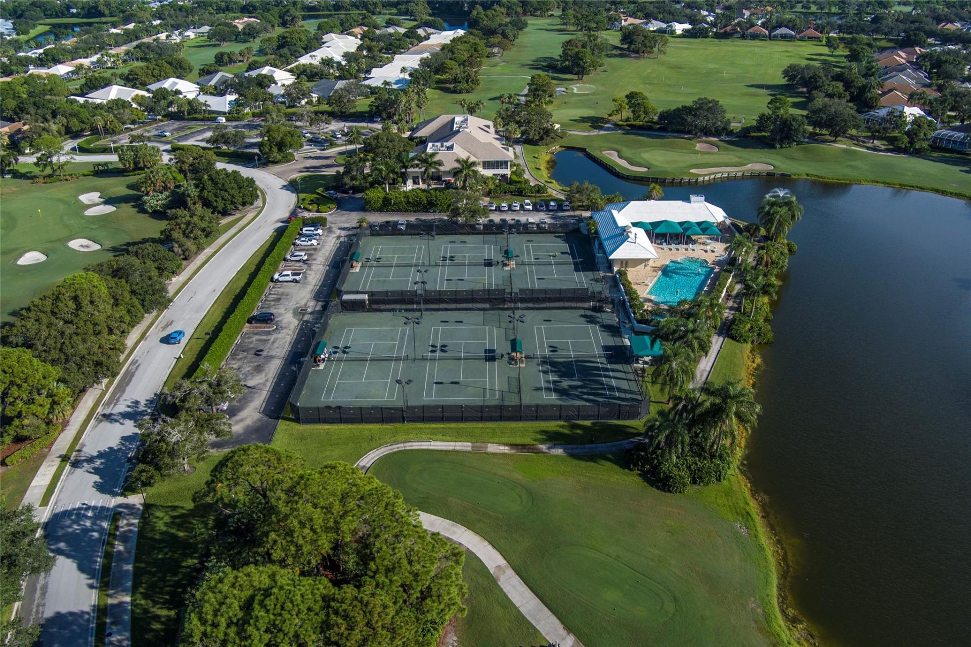 1892 SW Willowbend Ln, Palm City, FL 34990 Photo