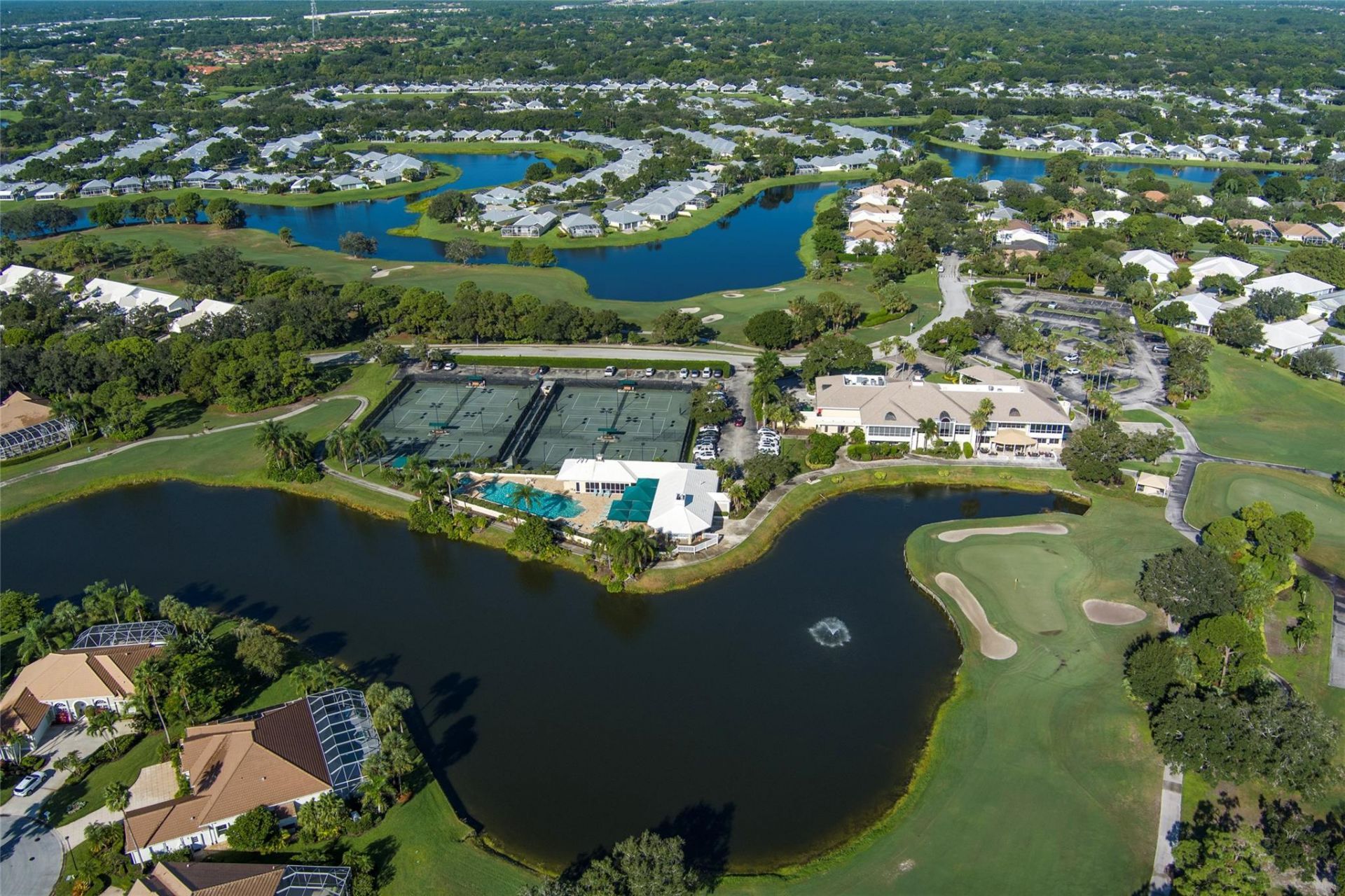 1892 SW Willowbend Ln, Palm City, FL 34990 Photo