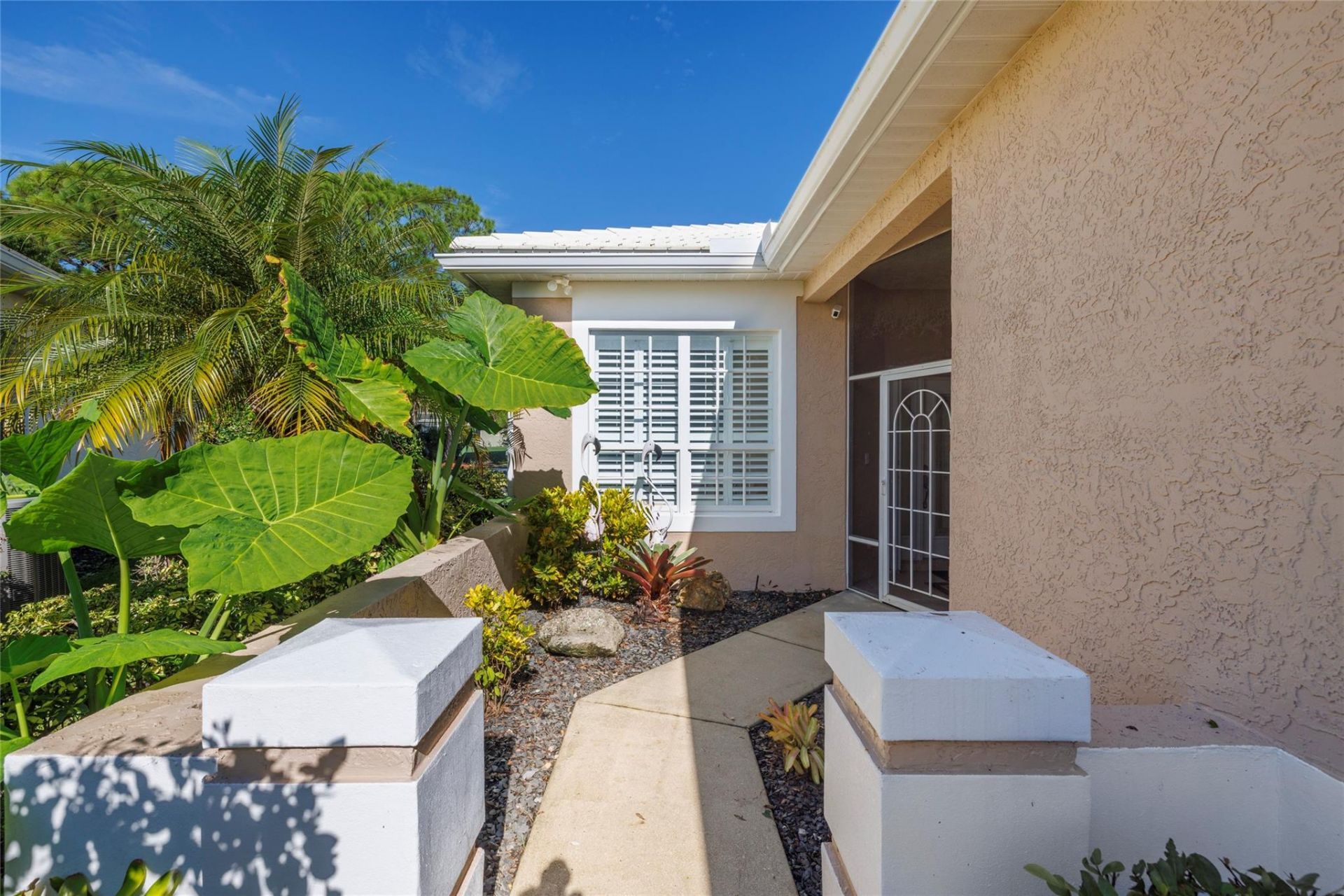 1892 SW Willowbend Ln, Palm City, FL 34990 Photo