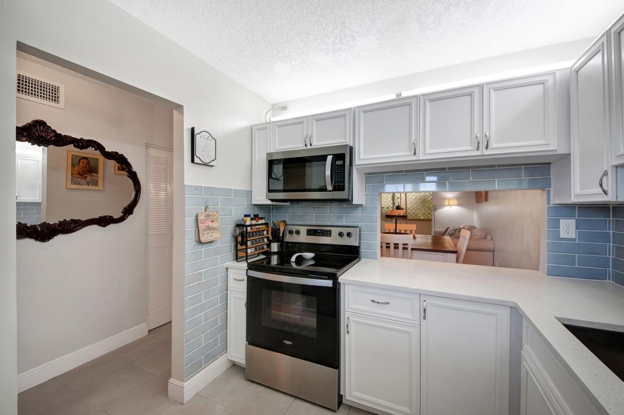 2812 S Garden Drive, Unit 109, Lake Worth, FL 33461 Photo