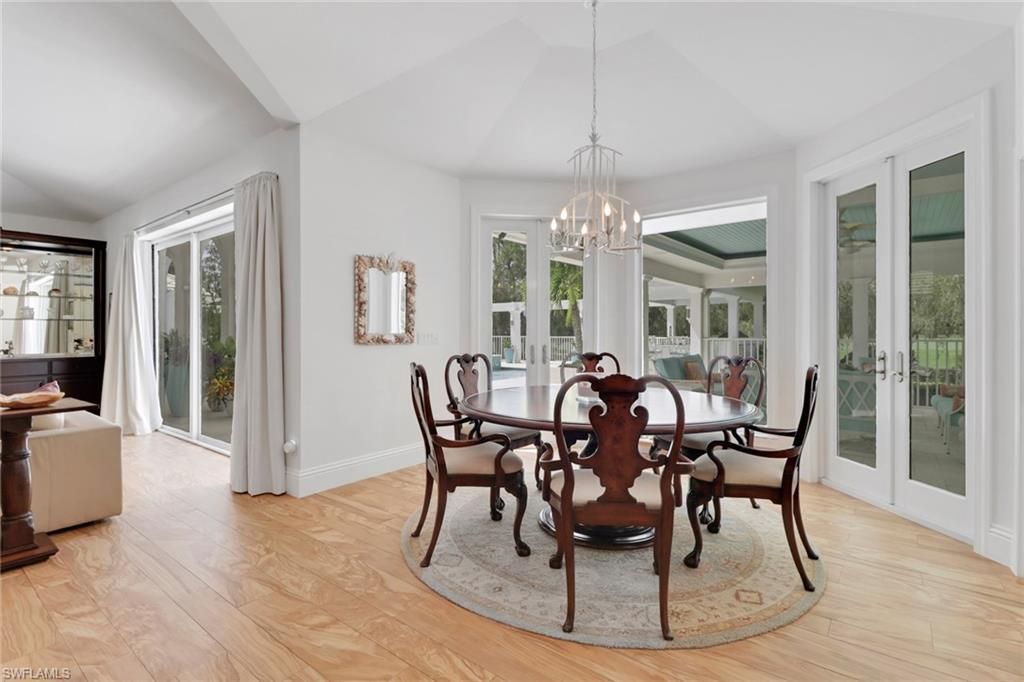 13101 Pond Apple Dr E, Naples, FL 34119 Photo