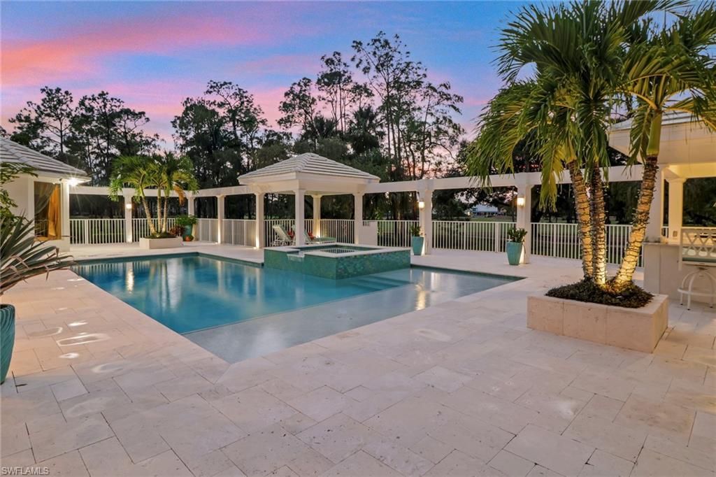 13101 Pond Apple Dr E, Naples, FL 34119 Photo