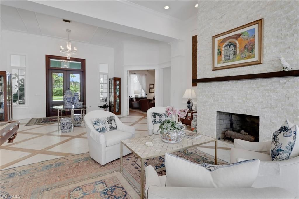 13101 Pond Apple Dr E, Naples, FL 34119 Photo