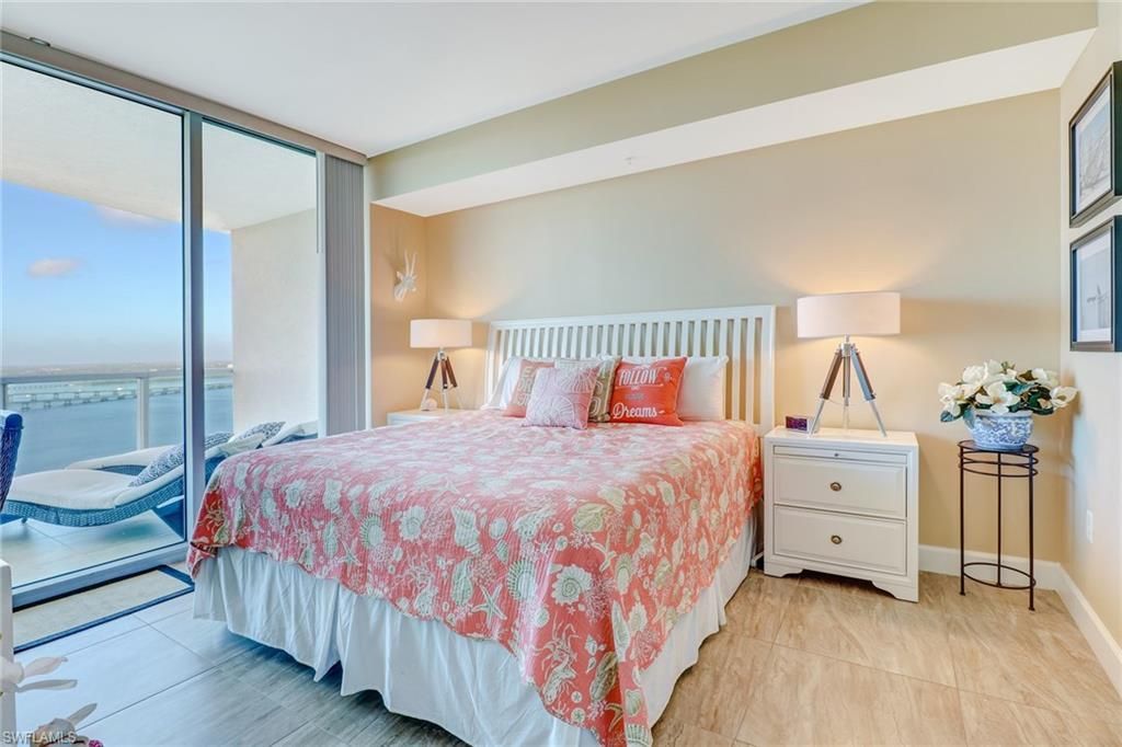 3000 Oasis Grand Blvd, Unit 3006, Fort Myers, FL 33916 Photo