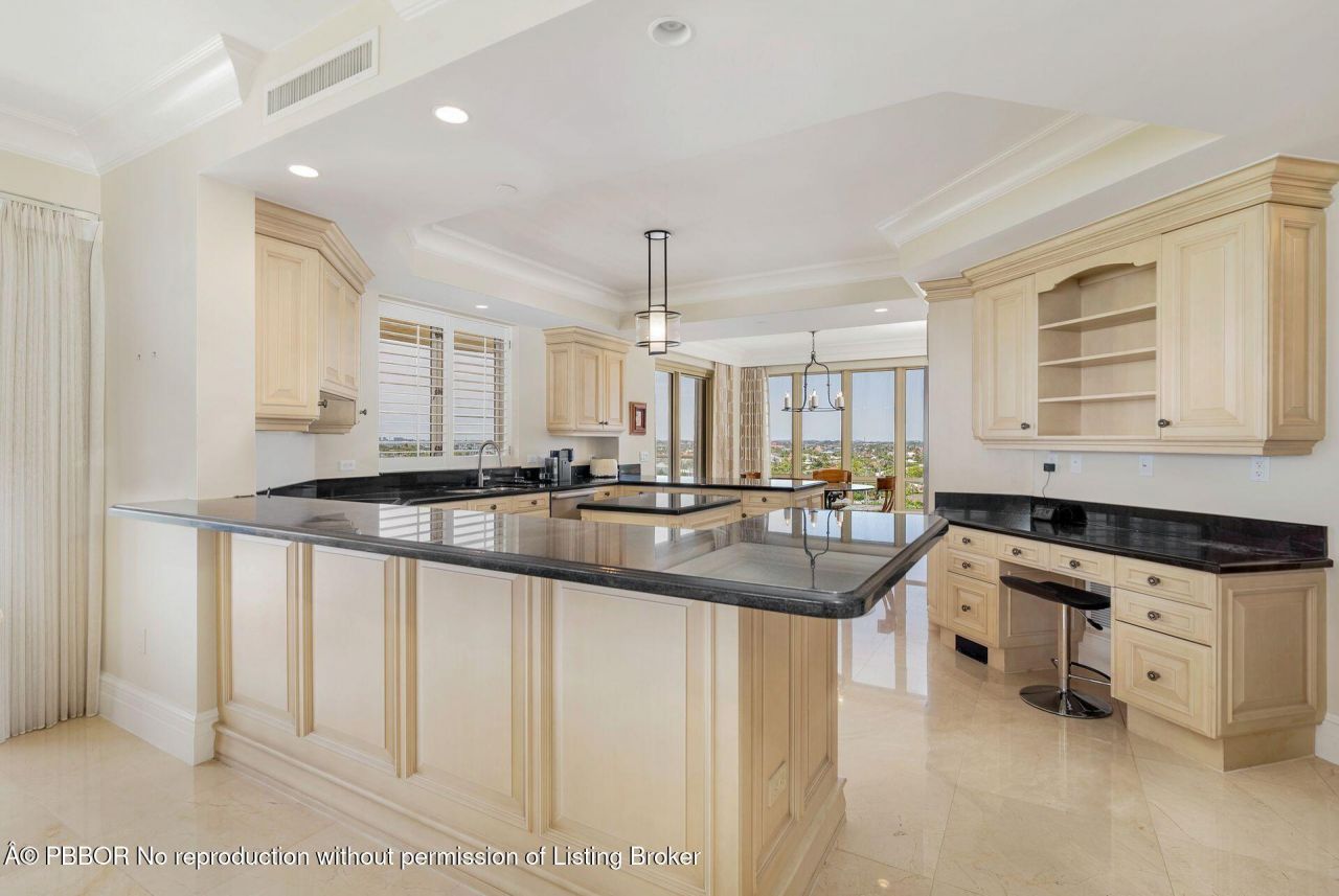 3920 N Ocean Drive, Unit 7A, Singer Island, FL 33404 Photo