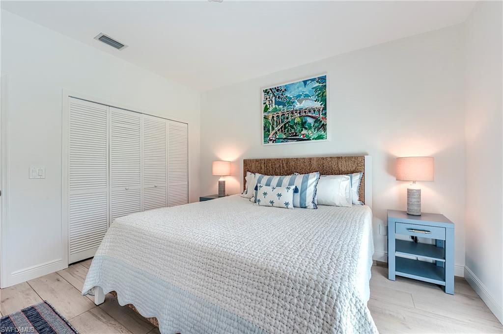 2612 Coconut Dr, Sanibel, FL 33957 Photo