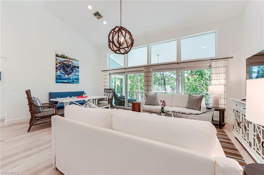 2612 Coconut Dr, Sanibel, FL 33957 Photo