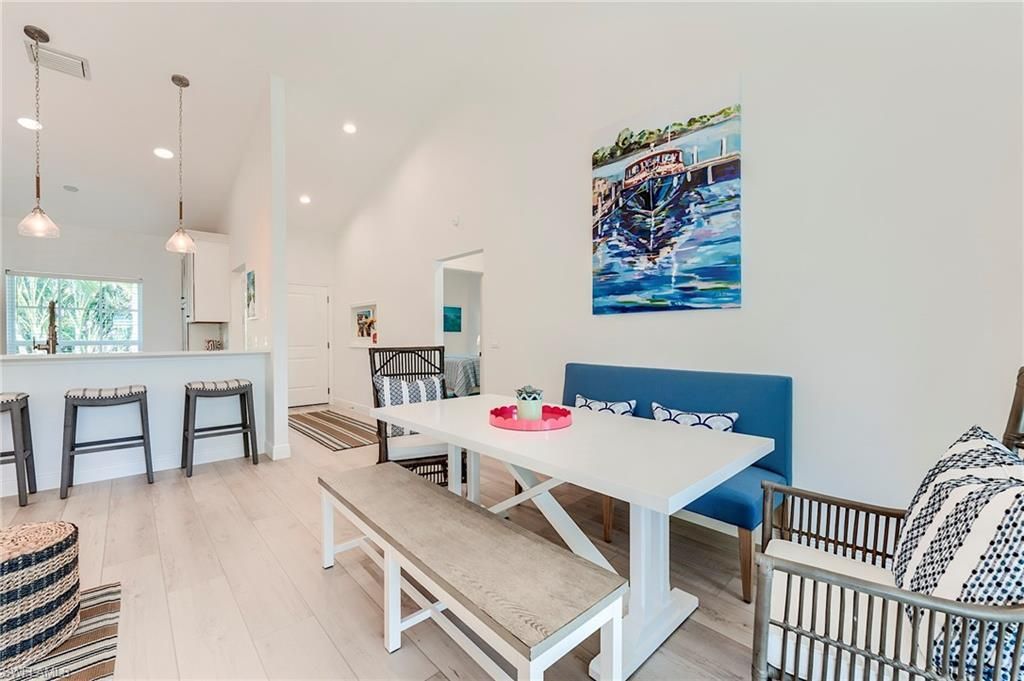 2612 Coconut Dr, Sanibel, FL 33957 Photo