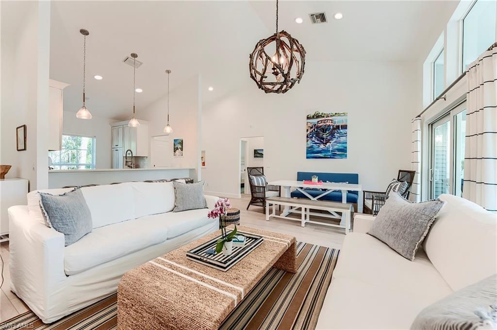 2612 Coconut Dr, Sanibel, FL 33957 Photo