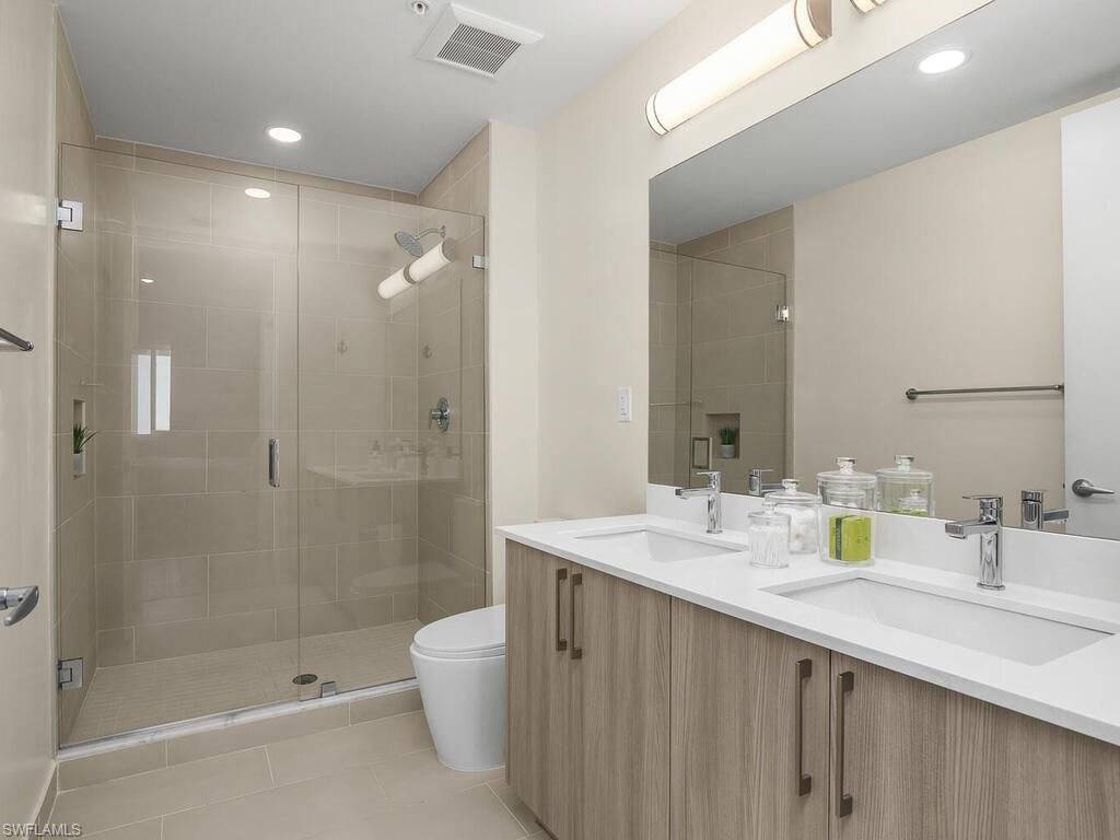 26600 Rosewood Pointe Dr, Unit B309, Bonita Springs, FL 34135 Photo