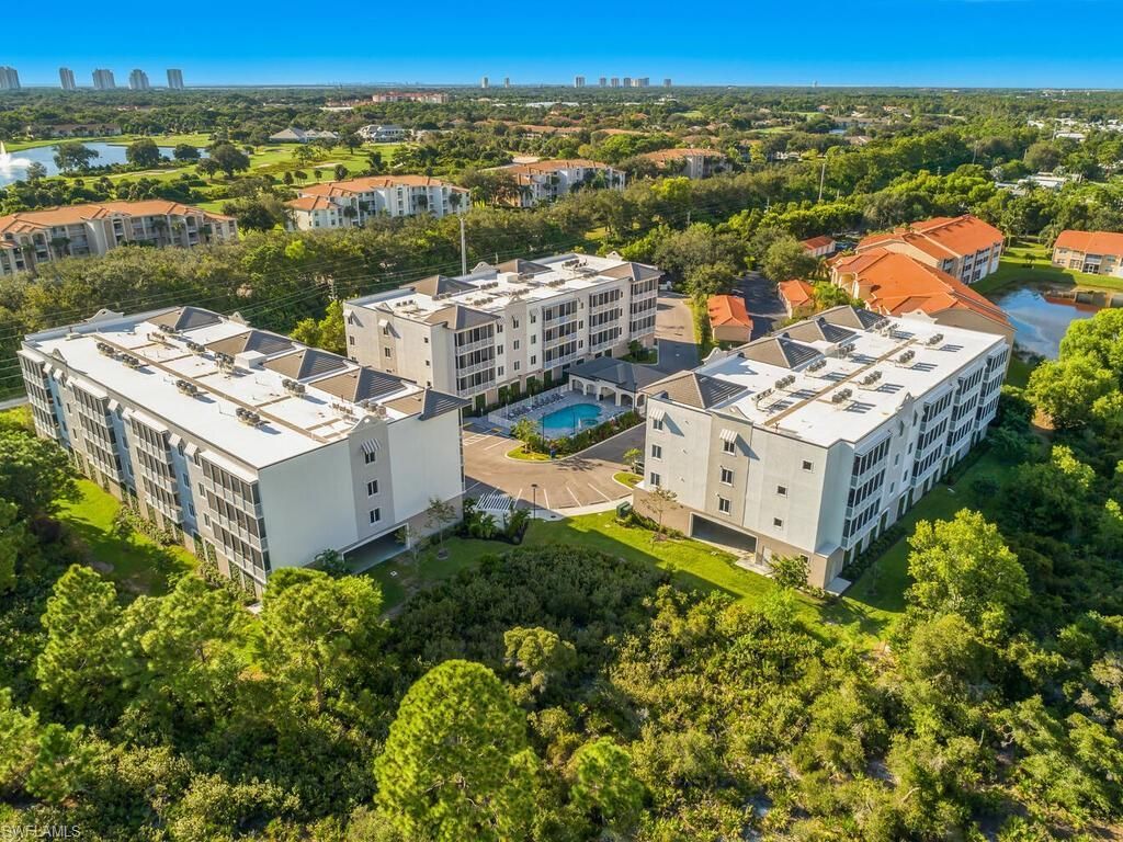 26600 Rosewood Pointe Dr, Unit B309, Bonita Springs, FL 34135 Photo