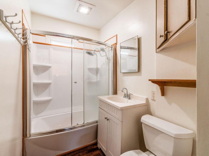 3056 Medina Avenue , Columbus, OH 43224 Photo 13