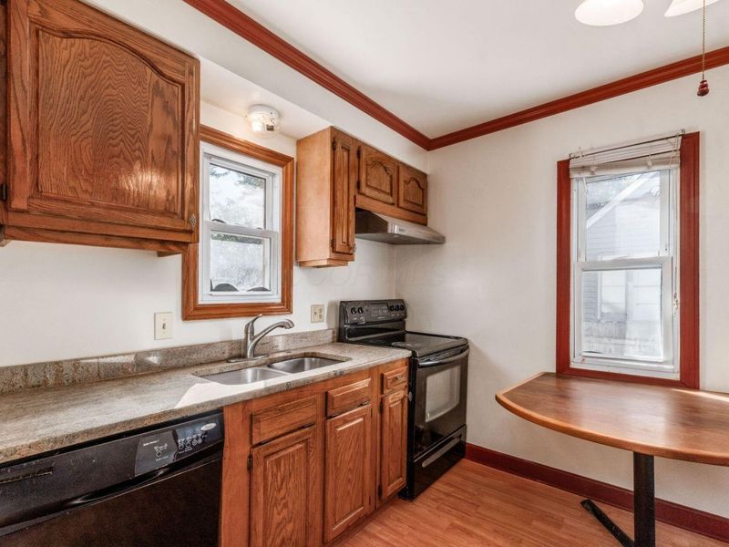 3056 Medina Avenue , Columbus, OH 43224 Photo 6