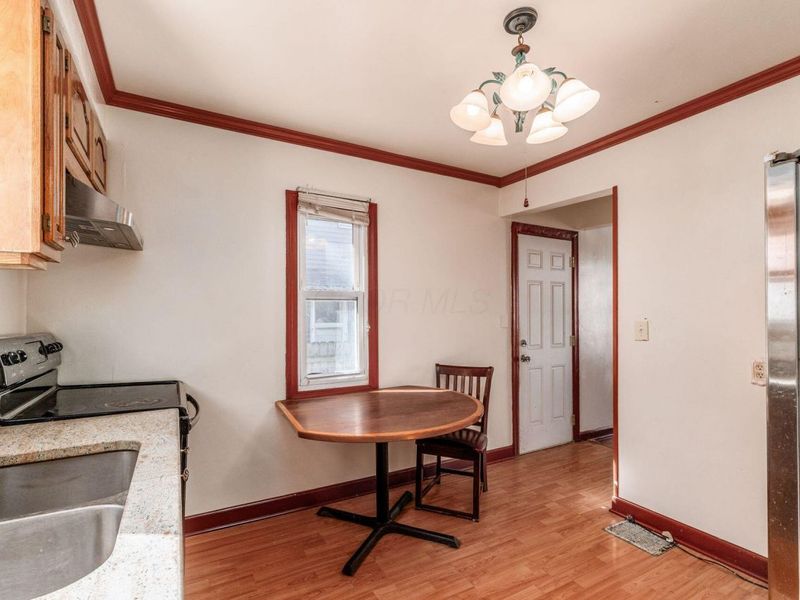 3056 Medina Avenue , Columbus, OH 43224 Photo 7