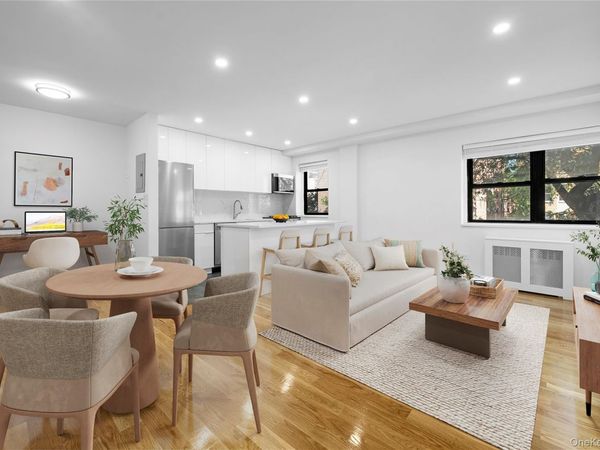 25-10 31st Avenue, Unit 2M, Astoria, NY 11106