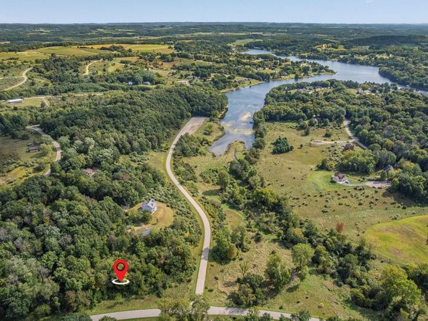 L289 Matterhorn Court, La Valle, WI 53941