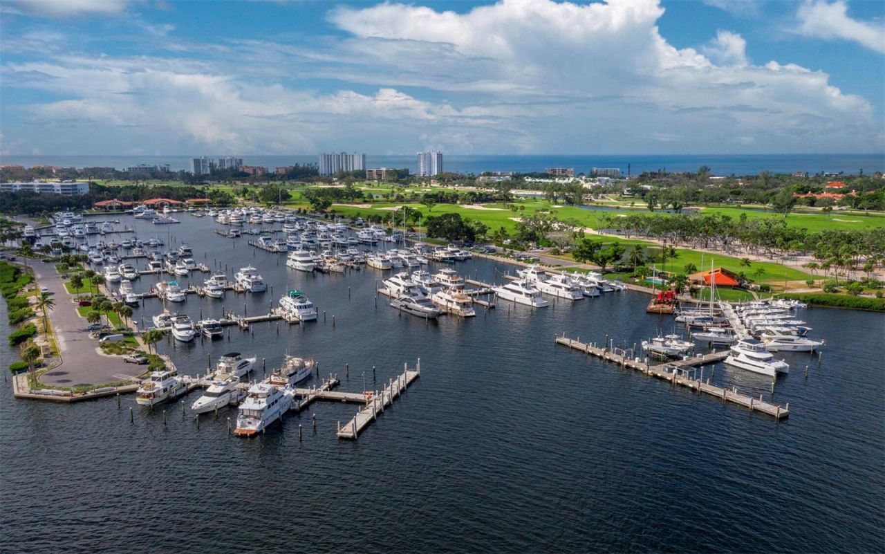 2800 Harbourside Drive, Unit E06, Longboat Key, FL 34228 Photo