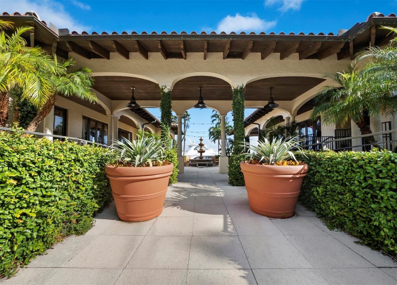 2800 Harbourside Drive, Unit E06, Longboat Key, FL 34228 Photo