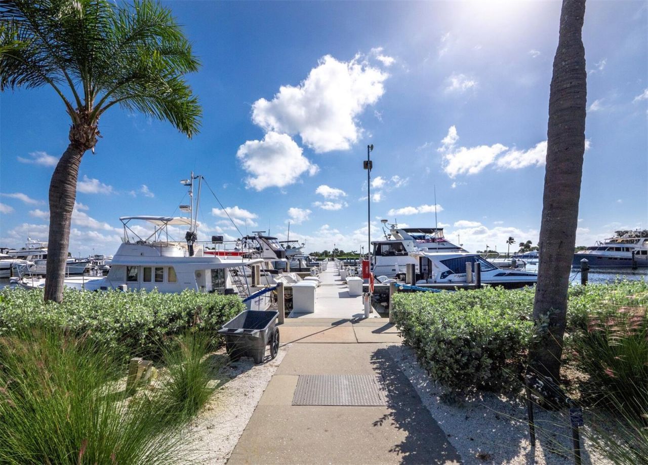 2800 Harbourside Drive, Unit E06, Longboat Key, FL 34228 Photo