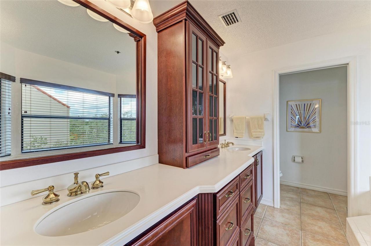 4557 Bay Club Drive, Unit 4557, Bradenton, FL 34210 Photo