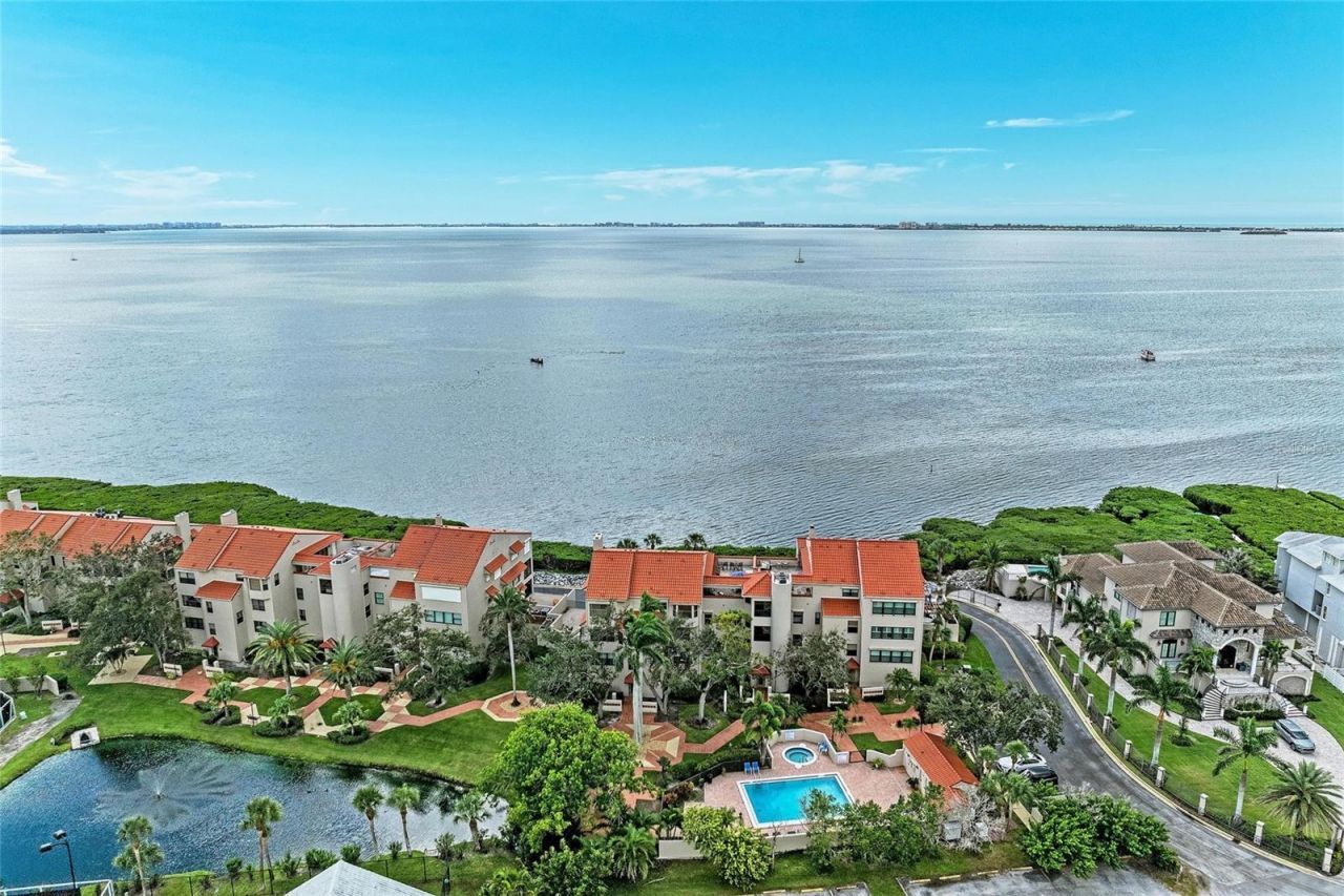 4557 Bay Club Drive, Unit 4557, Bradenton, FL 34210 Photo