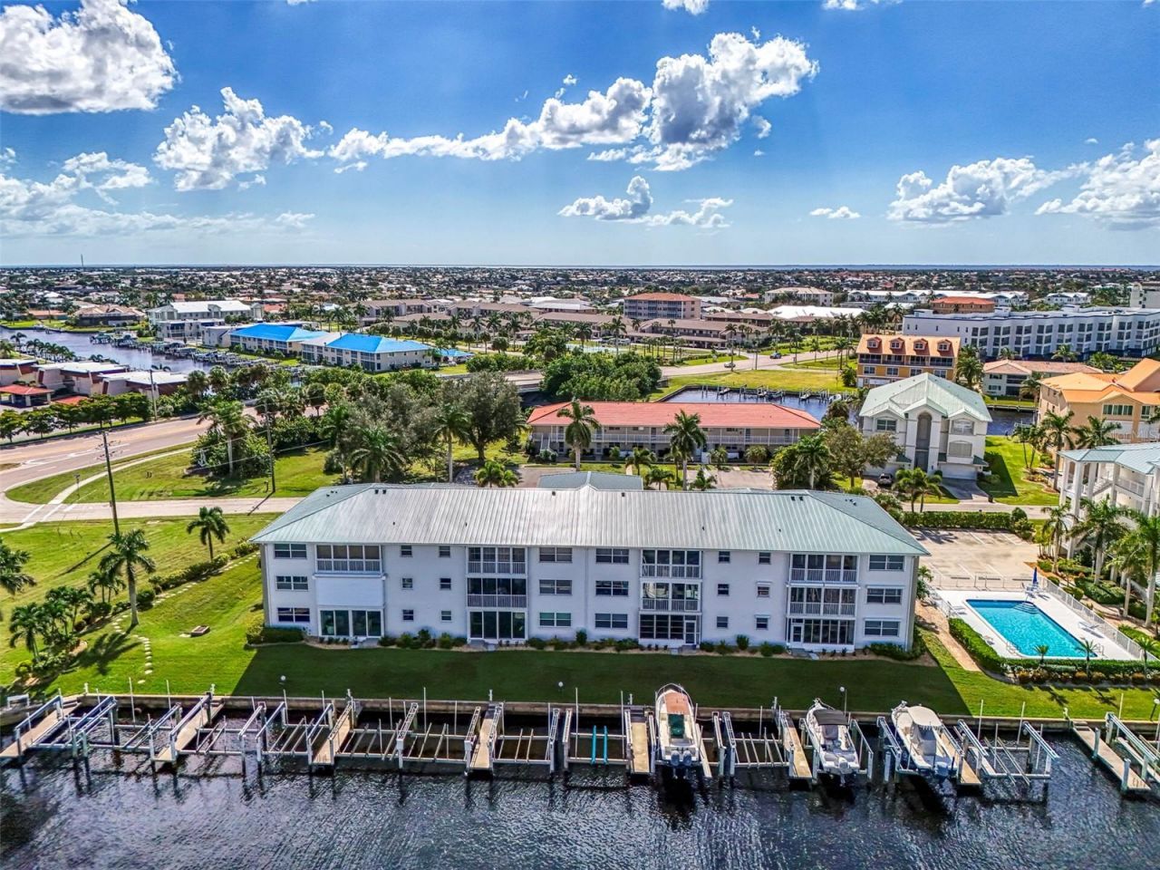 130 Breakers Court, Unit 221, Punta Gorda, FL 33950 Photo