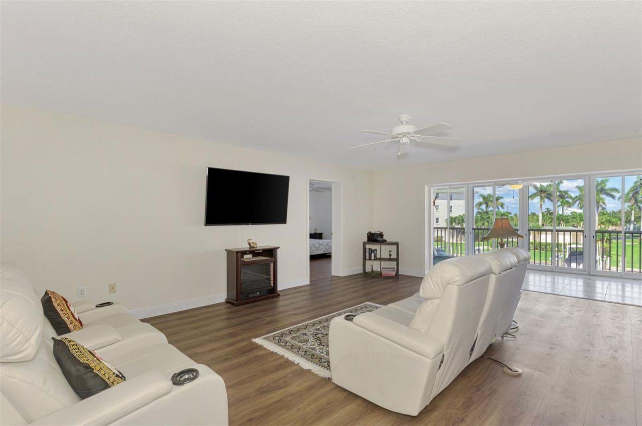 130 Breakers Court, Unit 221, Punta Gorda, FL 33950 Photo