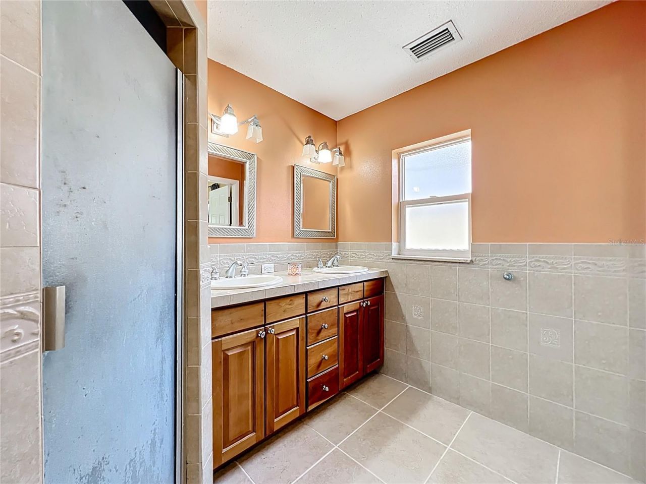 11210 102nd Terrace, Seminole, FL 33778 Photo